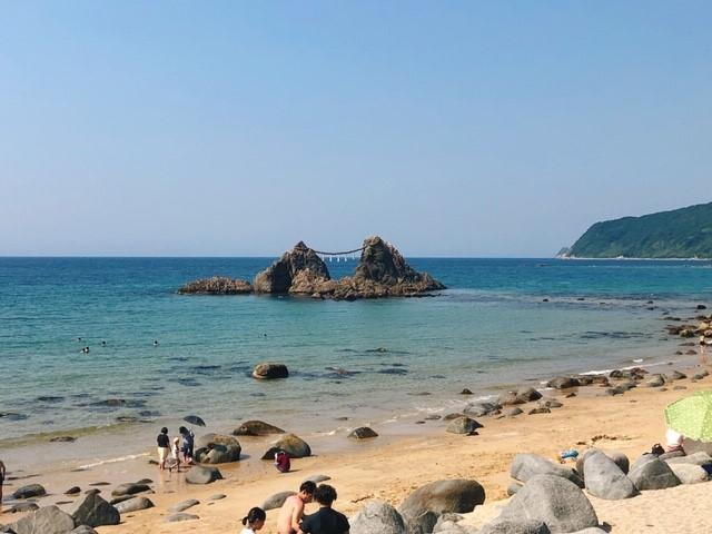 糸島　夫婦岩②.jpg