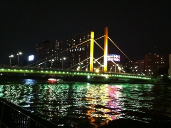 新大橋ライトアップ2.jpg