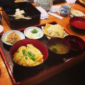 近為親子丼＆うどん.jpg