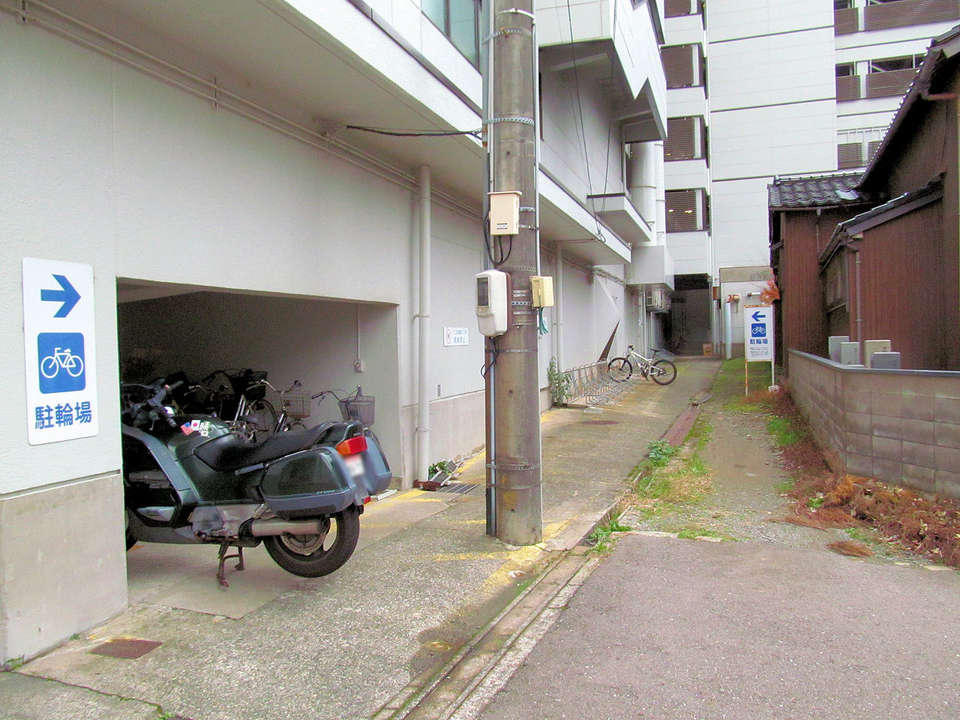 武蔵自転車駐輪場4.jpg