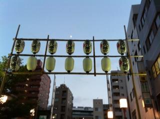 深川八幡祭り2016大鳥居前.j提灯.jpg